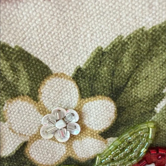 NWT-BEADED (one side) Striped Farmer's Market Tote Bag with Strawberry Design - Picture 13 of 14